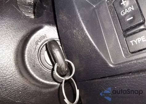 2017 Toyota Tundra Sr5 5.7L V8 from USA, damaged, VIN 5TFUY5F1XHX643613